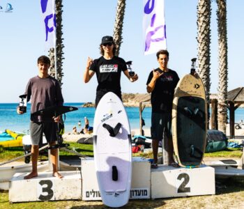 עומר שמש מנחשולים סיים שלישי באליפות המדינה בגלשני WING 