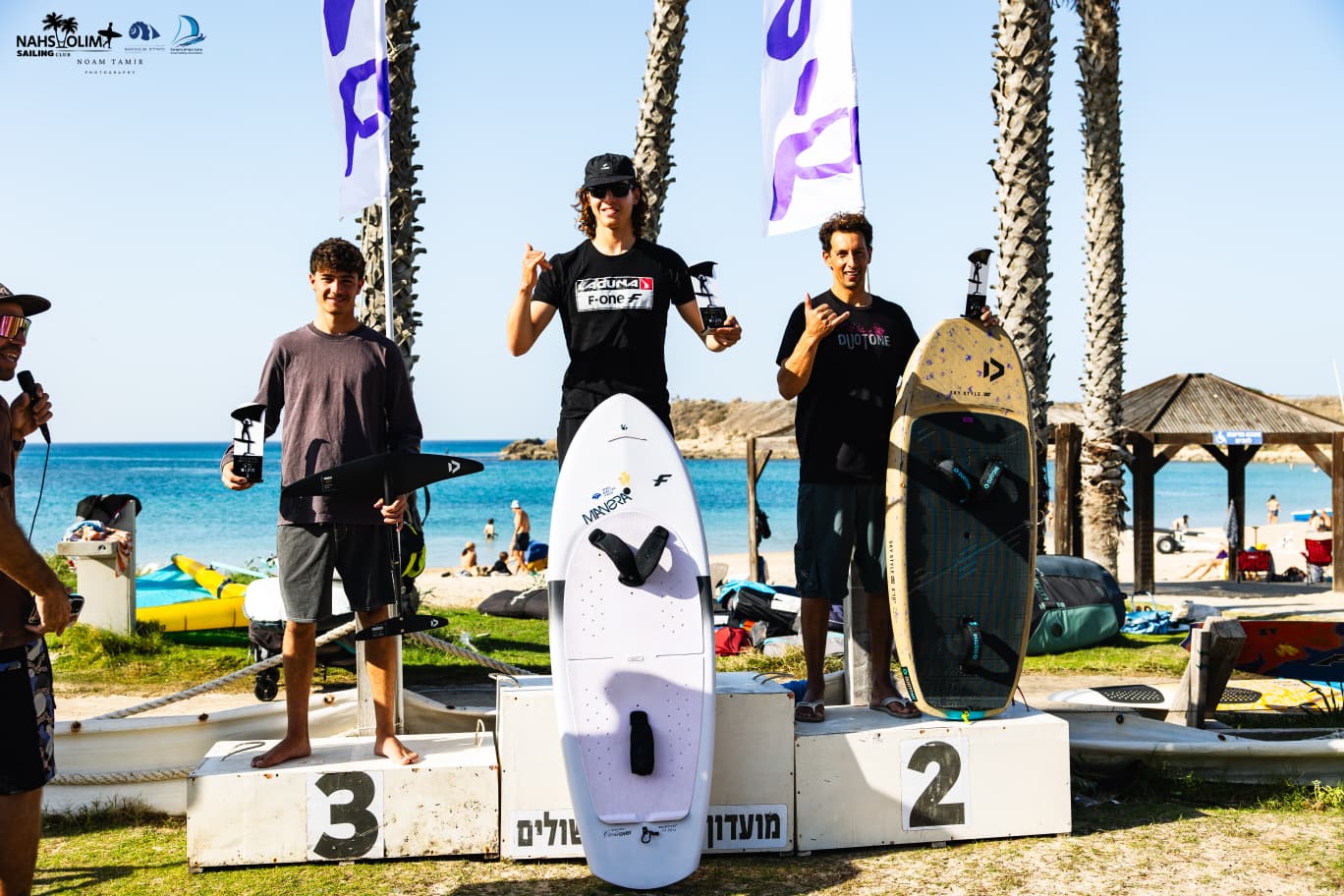 עומר שמש מנחשולים סיים שלישי באליפות המדינה בגלשני WING 