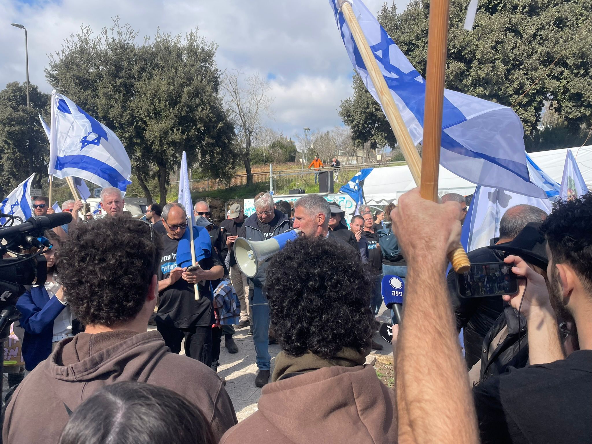 הכרוניקה החולה של חוק ההסדרים