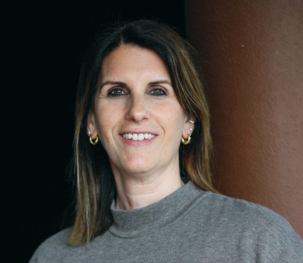 נורית שני צ'רצ'ס