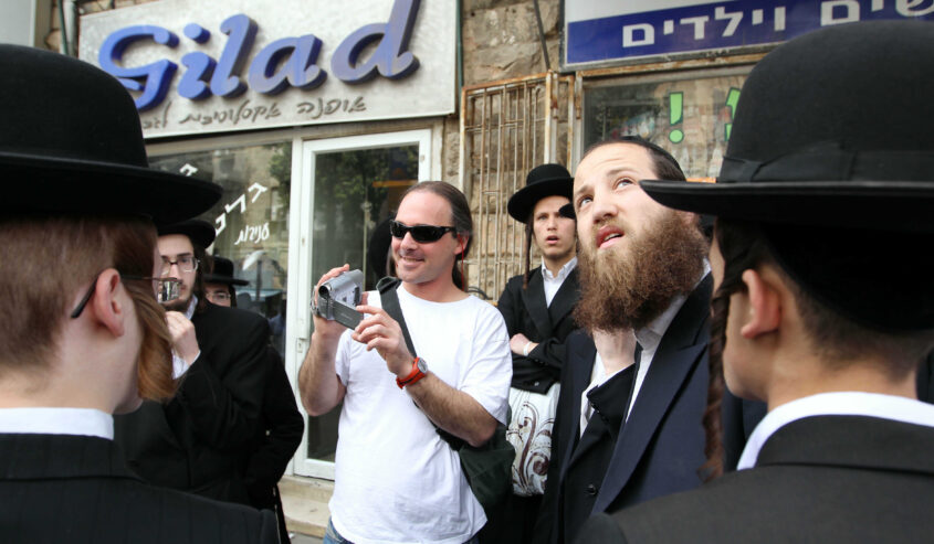 דעה // מרואיין מבוקש בערוצי ימין